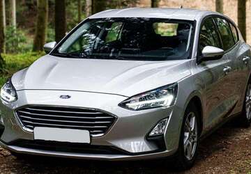 Ford Focus 101.500 km 13.100 &euro; Waidhofen 86579