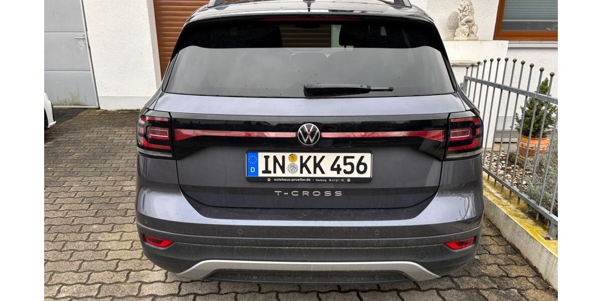 VW T-Cross 31.590 km 22.450 &euro; Ingolstadt 85051