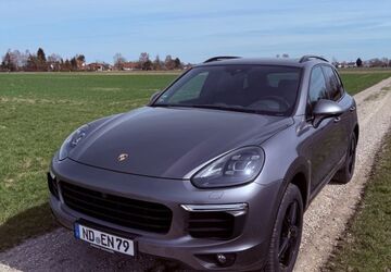 Porsche Cayenne 69.600 km 28.600 &euro; Karlskron 85123