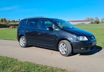 VW Touran 220.765 km 3.500 &euro; Ingolstadt 85051