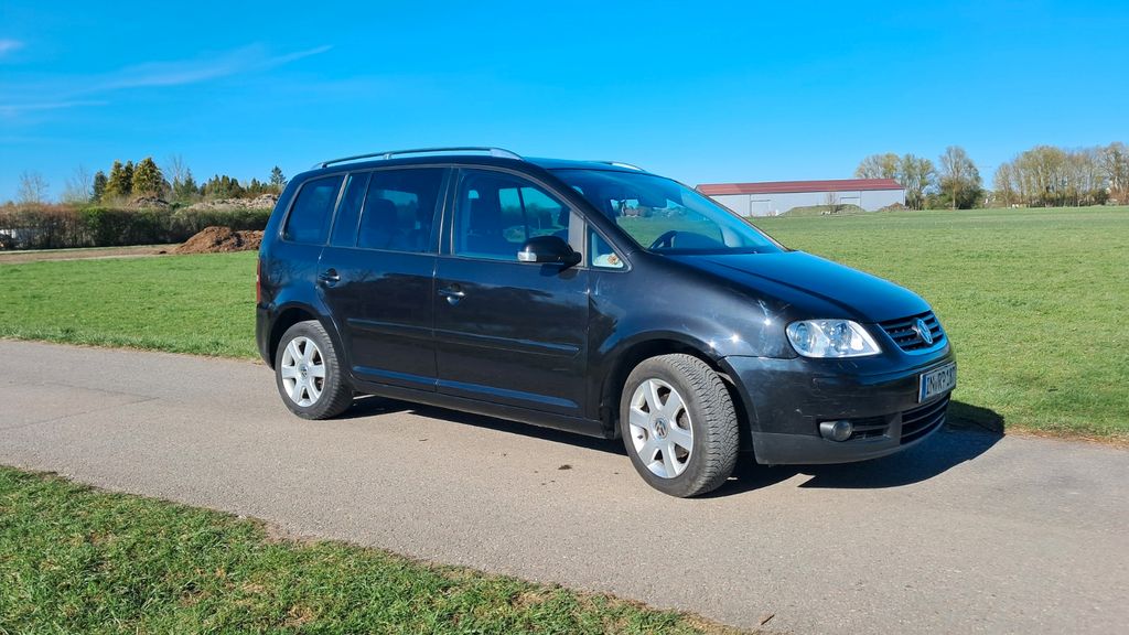 VW Touran 220.765 km 3.500 &euro; Ingolstadt 85051