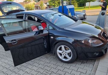 Seat Leon 150.565 km 4.400 &euro; Ingolstadt 85053