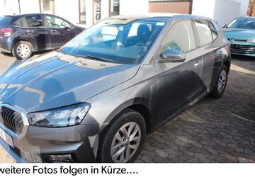 Skoda Fabia 27.300 km 15.400 &euro; Ingolstadt 85055