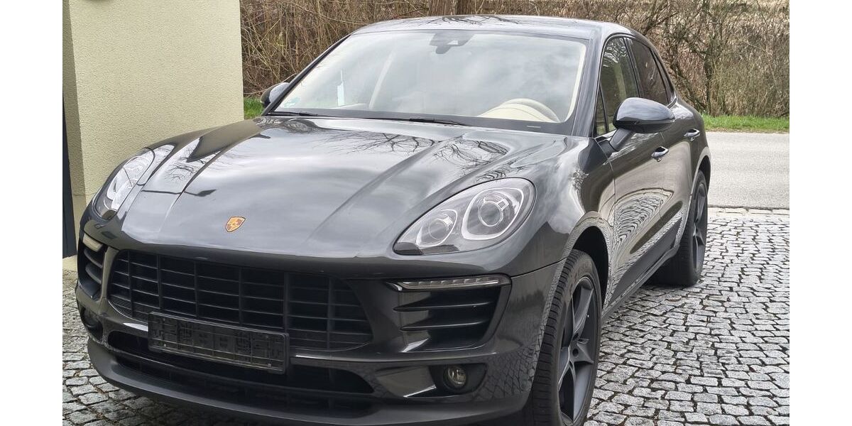 Porsche Macan 140.902 km 30.800 &euro; Eichstätt 85072