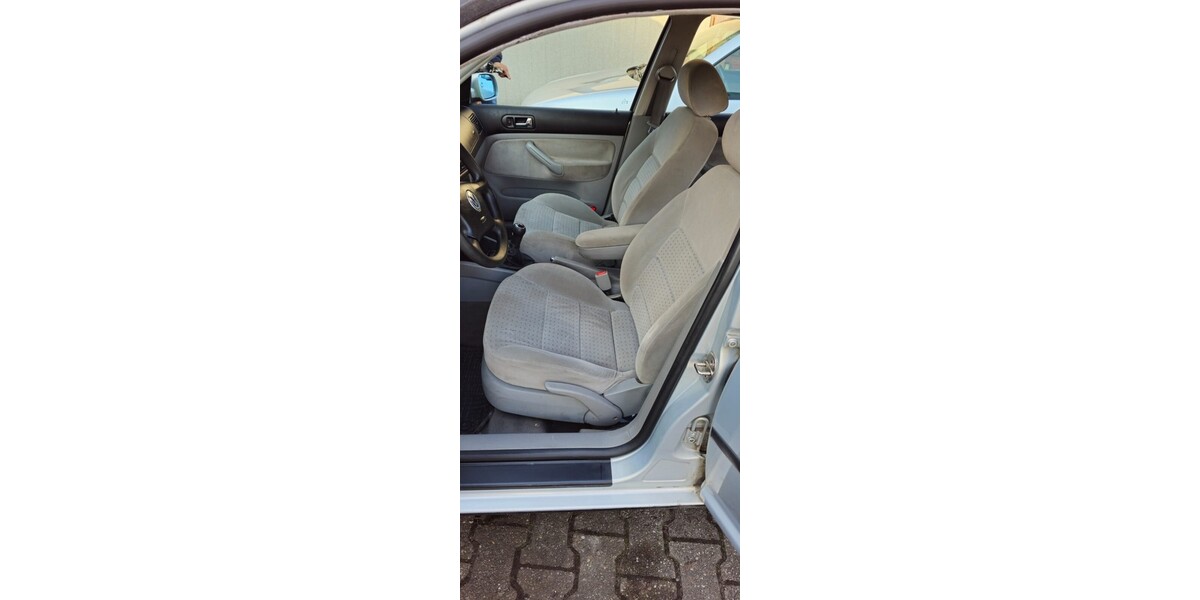 VW Golf 156.910 km 1.900 &euro; Karlshuld 86668