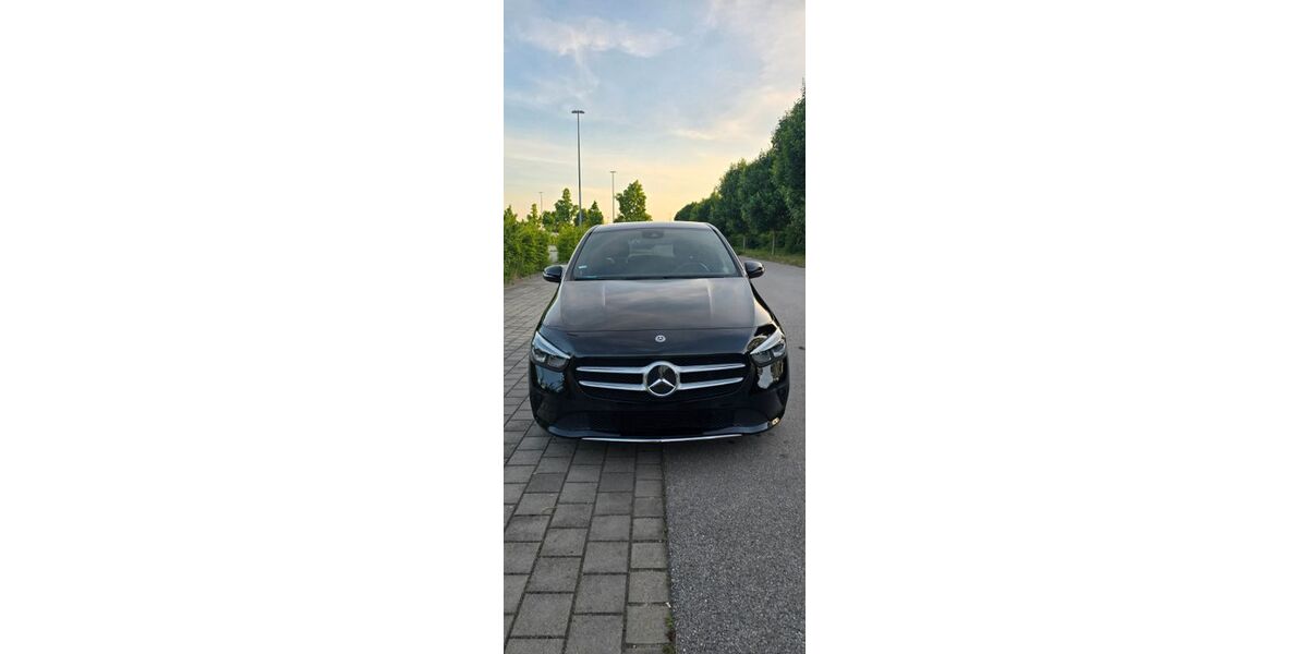 Mercedes-Benz B 200 112.000 km 21.000 &euro; Ingolstadt 85057