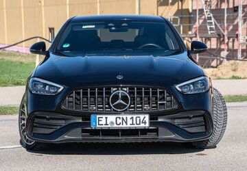 Mercedes-Benz C 300 77.000 km 39.990 &euro; Kösching 85092