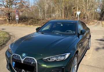 BMW i4 29.900 km 40.999 &euro; Baar-Ebenhausen 85107