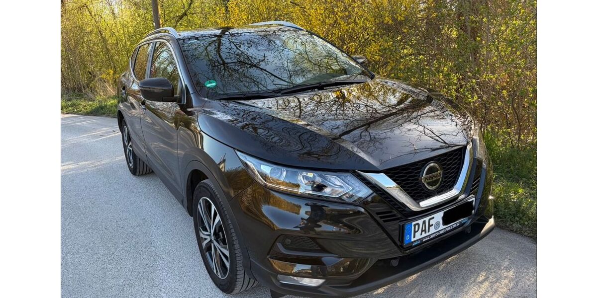 Nissan Qashqai 68.500 km 16.500 &euro; Manching 85077
