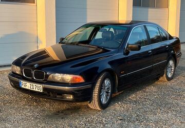 BMW 523 266.500 km 2.700 &euro; Scheyern 85298
