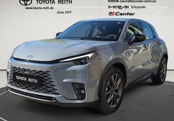 Lexus LBX 2.650 km 36.710 &euro; Pfaffenhofen 85276