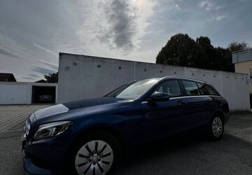 Mercedes-Benz 220 258.000 km 10.500 &euro; Ingolstadt 85049