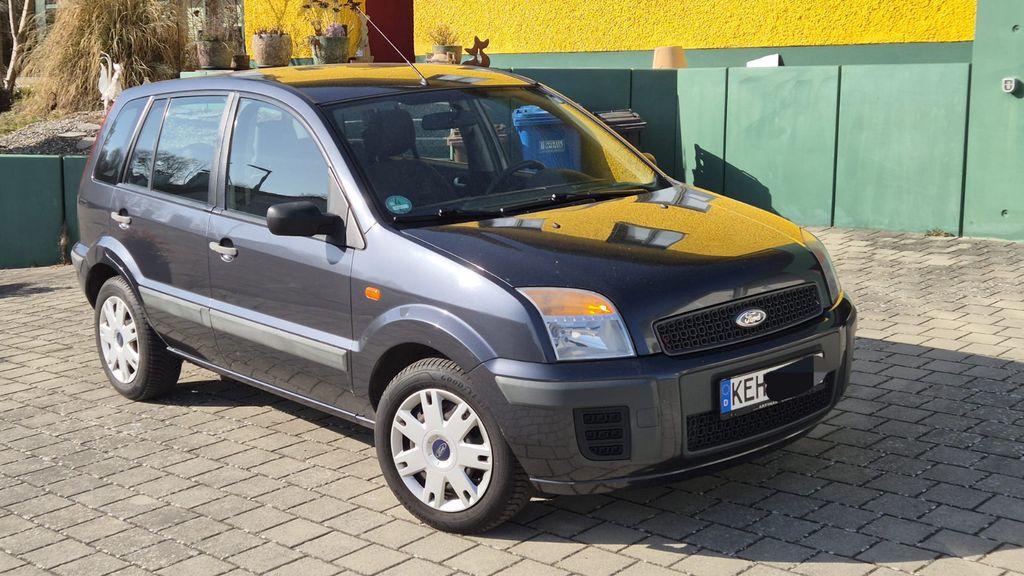 Ford Fusion 169.000 km 1.555 &euro; Elsendorf 84094