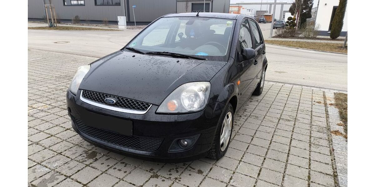 Ford Fiesta 245.000 km 700 &euro; Egweil 85116