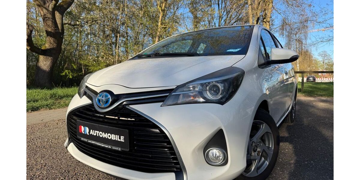 Toyota Yaris 135.000 km 10.290 &euro; Großmehring 85098