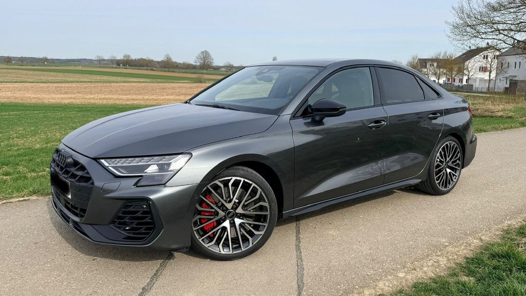 Audi S3 9.900 km 48.400 &euro; Lenting 85101