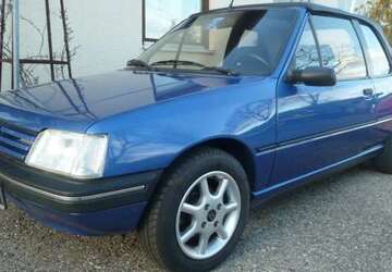 Peugeot 205 89.500 km 6.900 &euro; Berg im Gau 86562