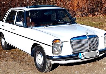 Mercedes-Benz 200 42.800 km 9.999 &euro; Mitterscheyern 85298