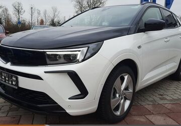 Opel Grandland (X) 26.580 km 25.680 &euro; Neustadt / Donau 93333