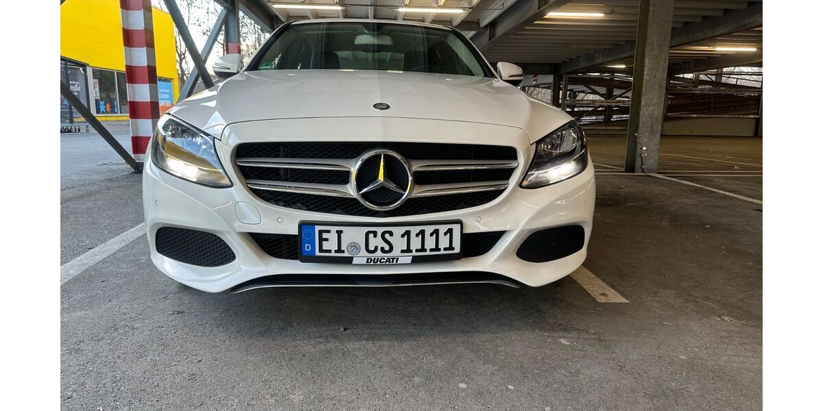 Mercedes-Benz C 200 106.000 km 15.999 &euro; Ingolstadt 85049