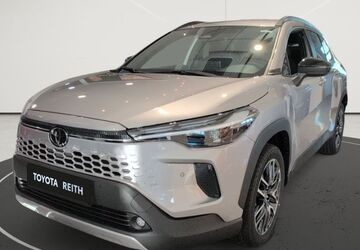 Toyota Corolla Cross 2.600 km 39.910 &euro; Pfaffenhofen 85276