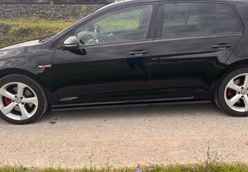 VW Golf 102.459 km 14.899 &euro; Ingolstadt 85053