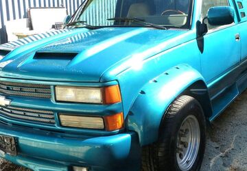 Chevrolet Silverado 143.450 km 8.300 &euro; Baar- Ebenhausen 85107