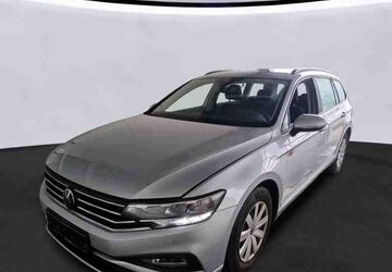 VW Passat Variant 100.000 km 19.860 &euro; Mainburg 84048