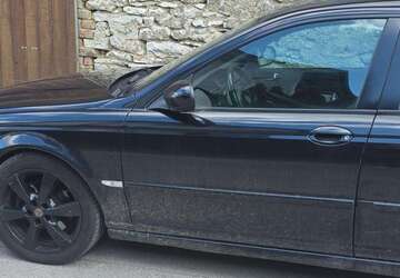 Jaguar X-Type 210.000 km 2.300 &euro; Nassenfels, M 85128
