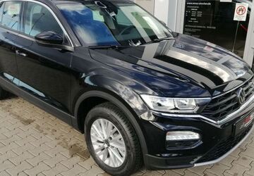 VW T-Roc 42.000 km 18.000 &euro; Neustadt a.d. Donau 93333