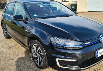 VW Golf 84.000 km 12.000 &euro; Neustadt a.d.Donau 93333