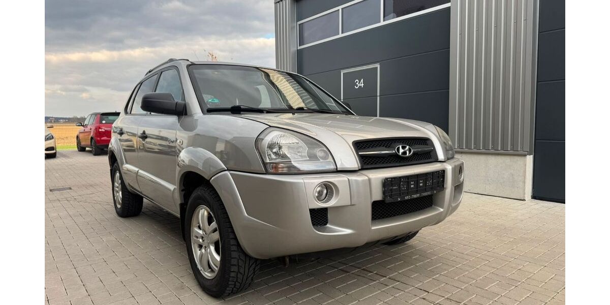 Hyundai TUCSON 112.000 km 6.900 &euro; Ingolstadt 85055