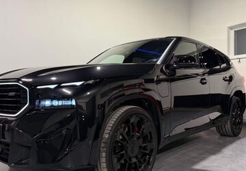 BMW XM 11.000 km 107.900 &euro; Neustadt an der Donau 93333