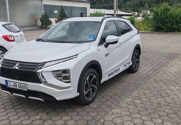 Mitsubishi Eclipse Cross 2.573 km 30.500 &euro; Wellheim-Konstein 91809
