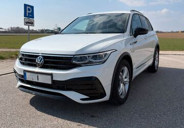 VW Tiguan 21.416 km 34.950 &euro; Kösching 85092