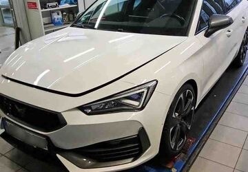 Cupra Leon 29.194 km 32.420 &euro; Mainburg 84048