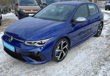 VW Golf 40.000 km 33.050 &euro; Mainburg 84048