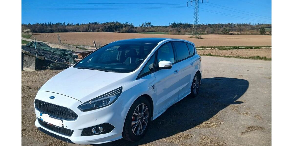 Ford S-Max 98.600 km 21.300 &euro; Neuburg 86633