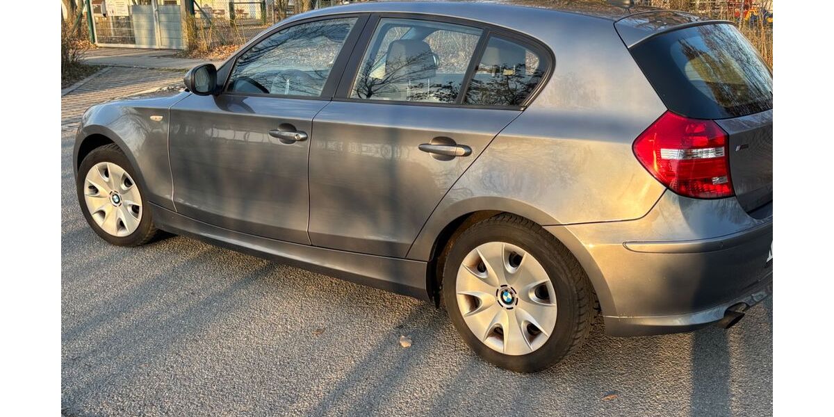 BMW 118 119.000 km 5.400 &euro; Neustadt an der Donau 93333
