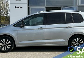 VW Touran 25.490 km 33.548 &euro; Schrobenhausen-Edelshsn. 86529