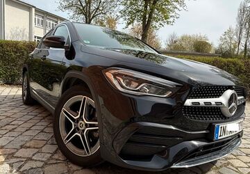 Mercedes-Benz GLA 200 30.500 km 33.999 &euro; Ingolstadt 85057