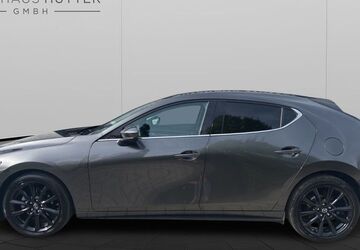 Mazda 3 23.021 km 26.990 &euro; Pfaffenhofen 85276