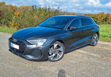 Audi A3 14.000 km 37.500 &euro; Neustadt a. d. Donau 93333