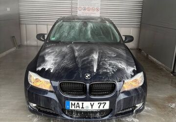 BMW 318 128.000 km 9.999 &euro; Mainburg 84048
