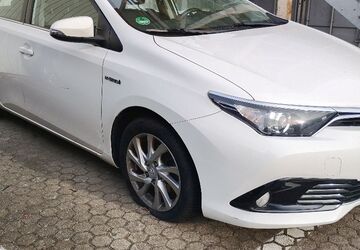 Toyota Auris 133.123 km 8.900 &euro; Ingolstadt 85055