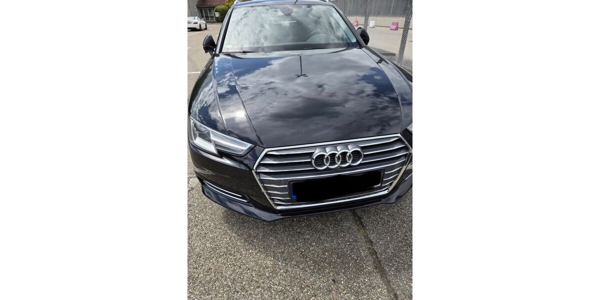 Audi A4 75.500 km 19.899 &euro; Ingolstadt 85057