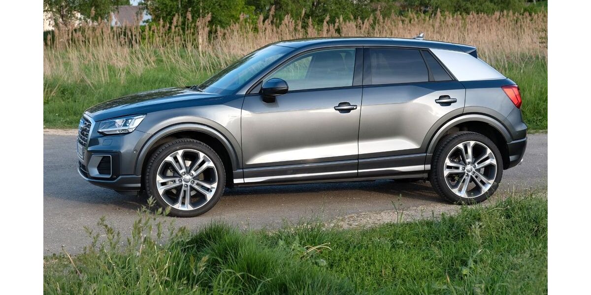 Audi Q2 90.000 km 21.500 &euro; Neuburg a.d.Donau 86633