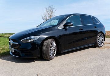 Mercedes-Benz B 250 46.681 km 26.800 &euro; Neustadt/Donau 93333
