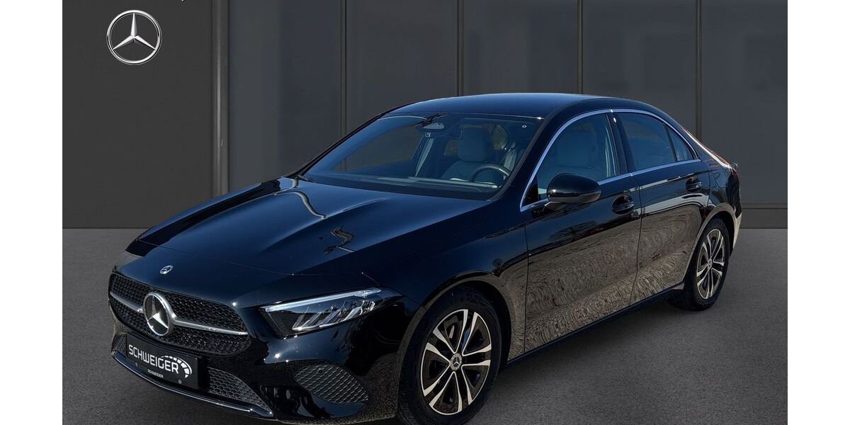 Mercedes-Benz A 200 19.281 km 29.750 &euro; Reichertshofen 85084