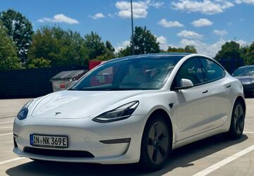 Tesla Model 3 117.000 km 26.300 &euro; Ingolstadt 85053